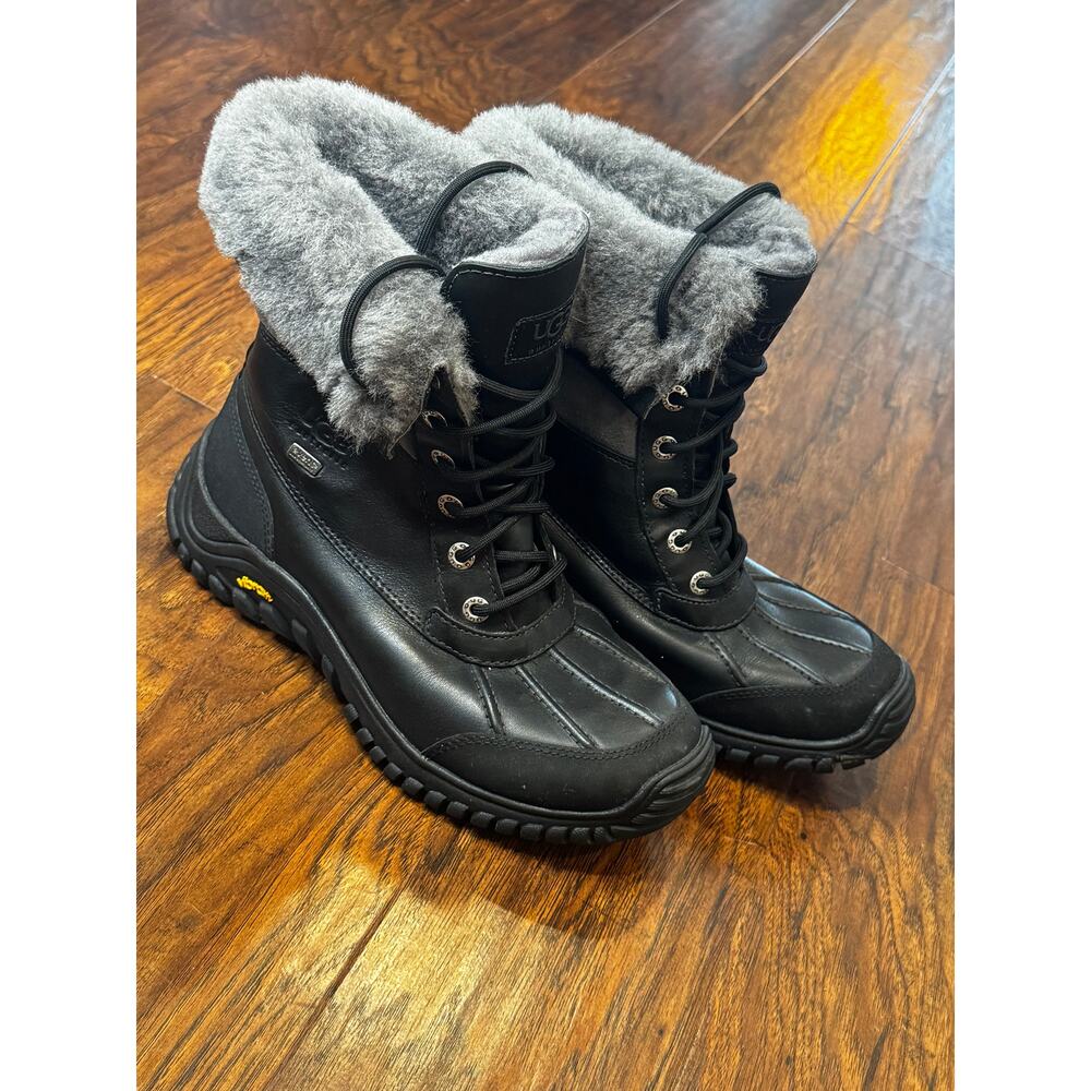 UGG Adirondack II Boots Black Leather & Suede Waterproof Winter Wms 8 EU 39 - Picture 10 of 12